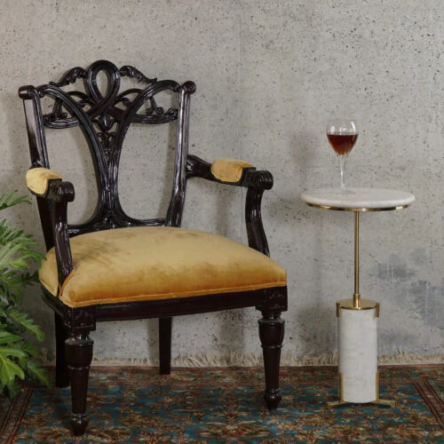 Quattrefoil Luxury Decor & Lighting