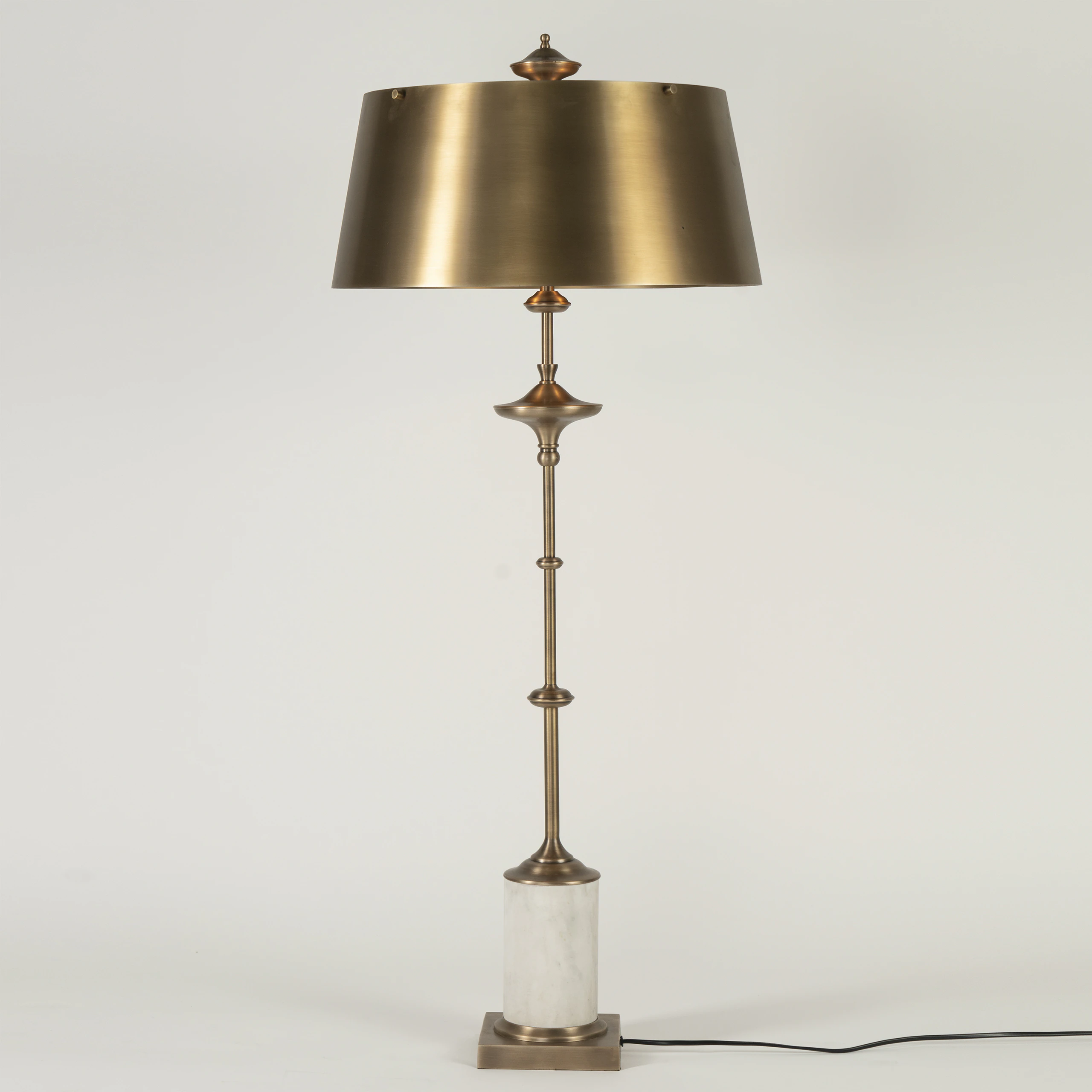 Quattrefoil Luxury Decor & Lighting