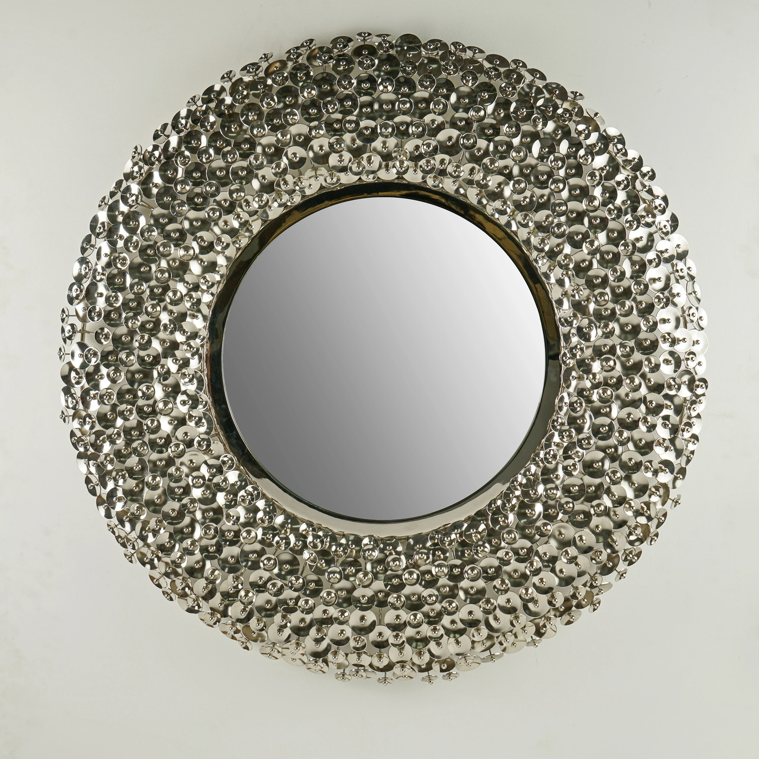 Quattrefoil Luxury Decor & Lighting