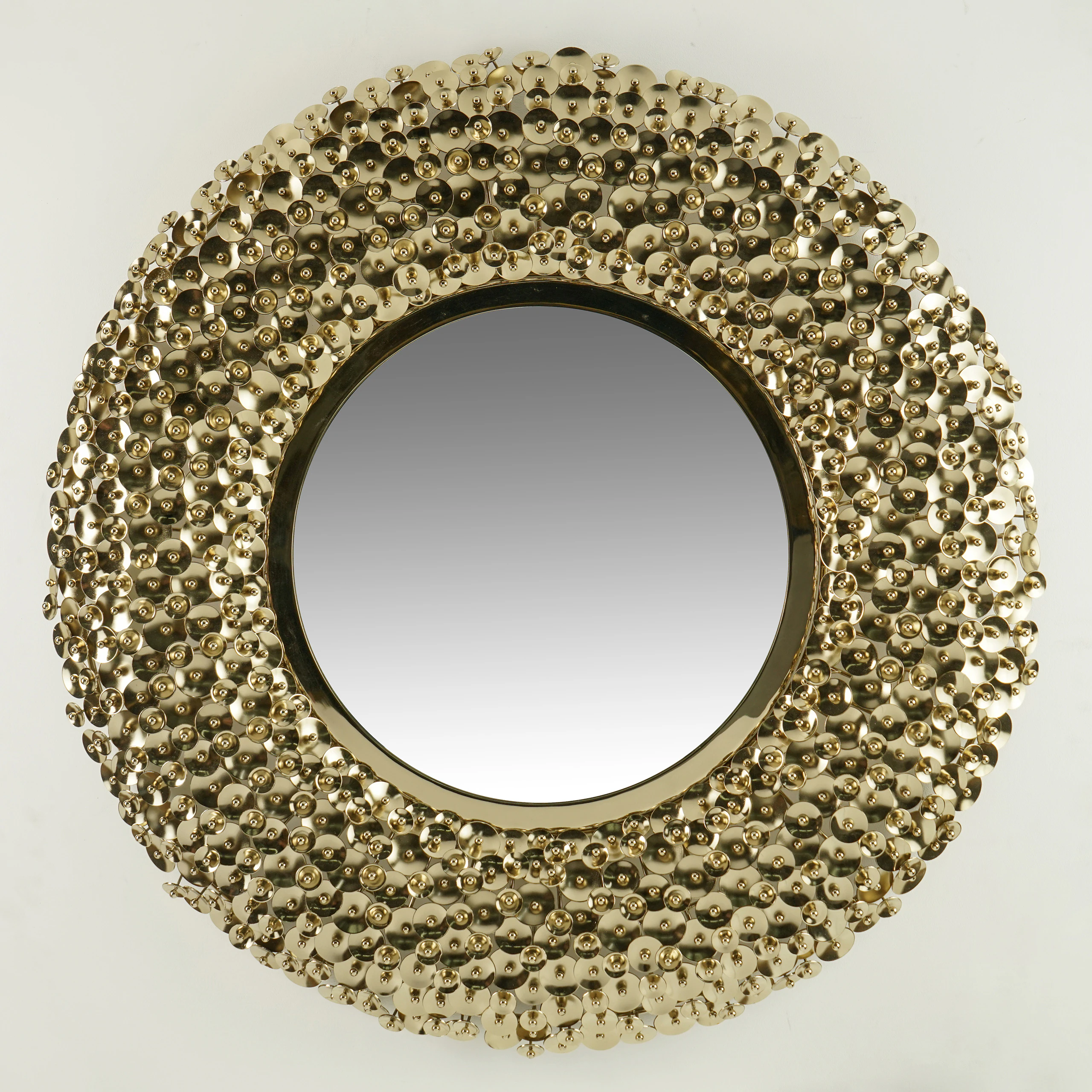 Quattrefoil Luxury Decor & Lighting
