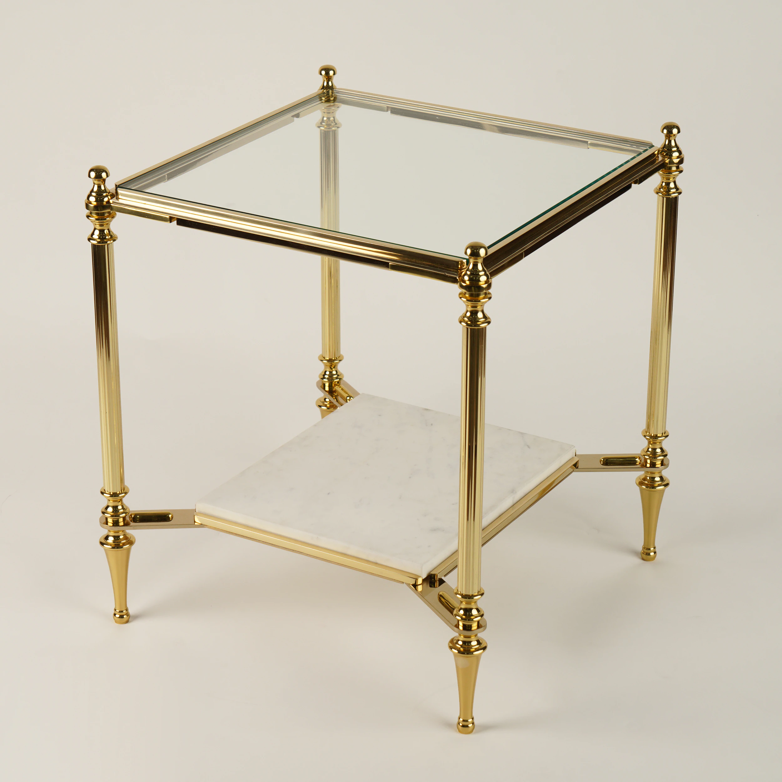 Quattrefoil Luxury Decor & Lighting