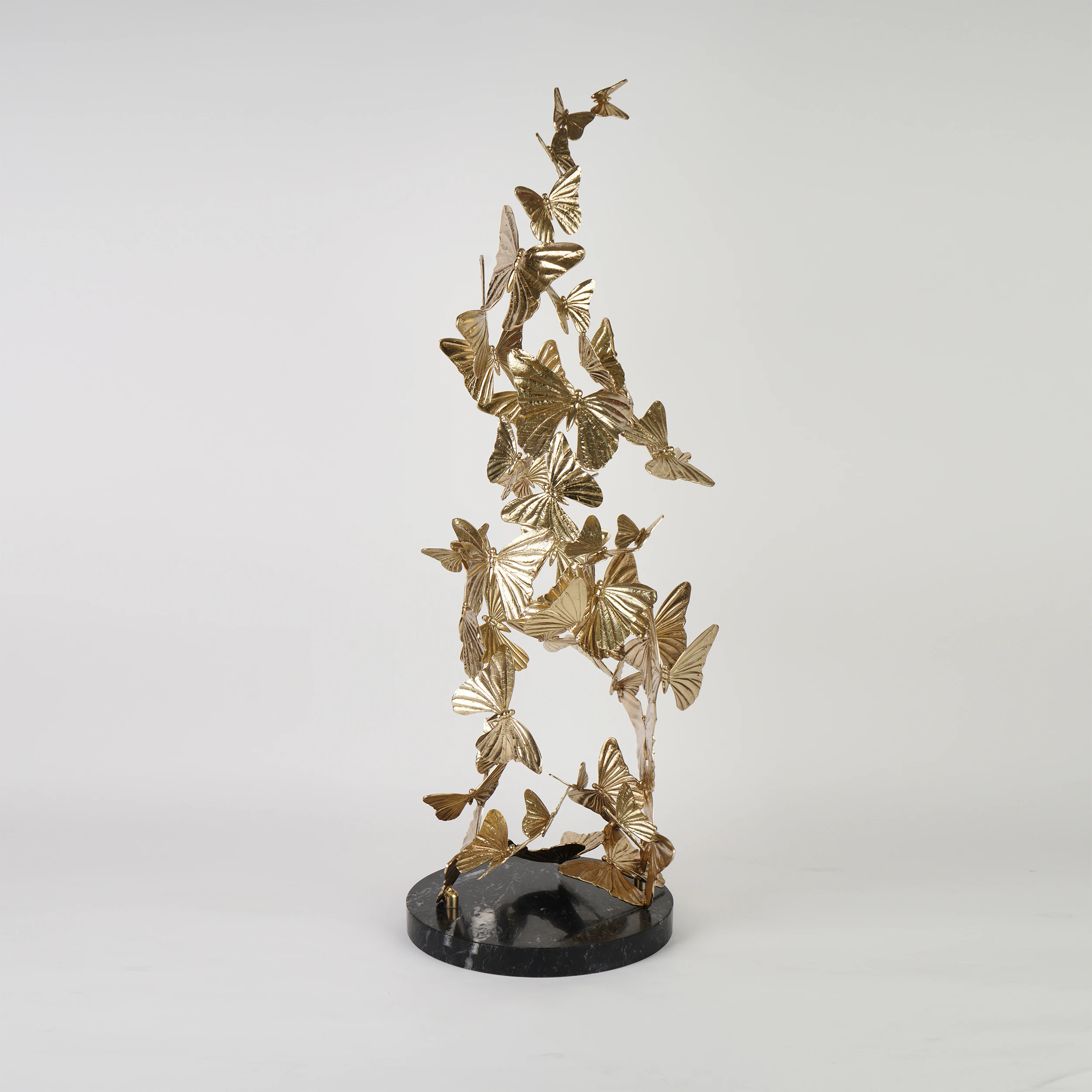 Quattrefoil Luxury Decor & Lighting