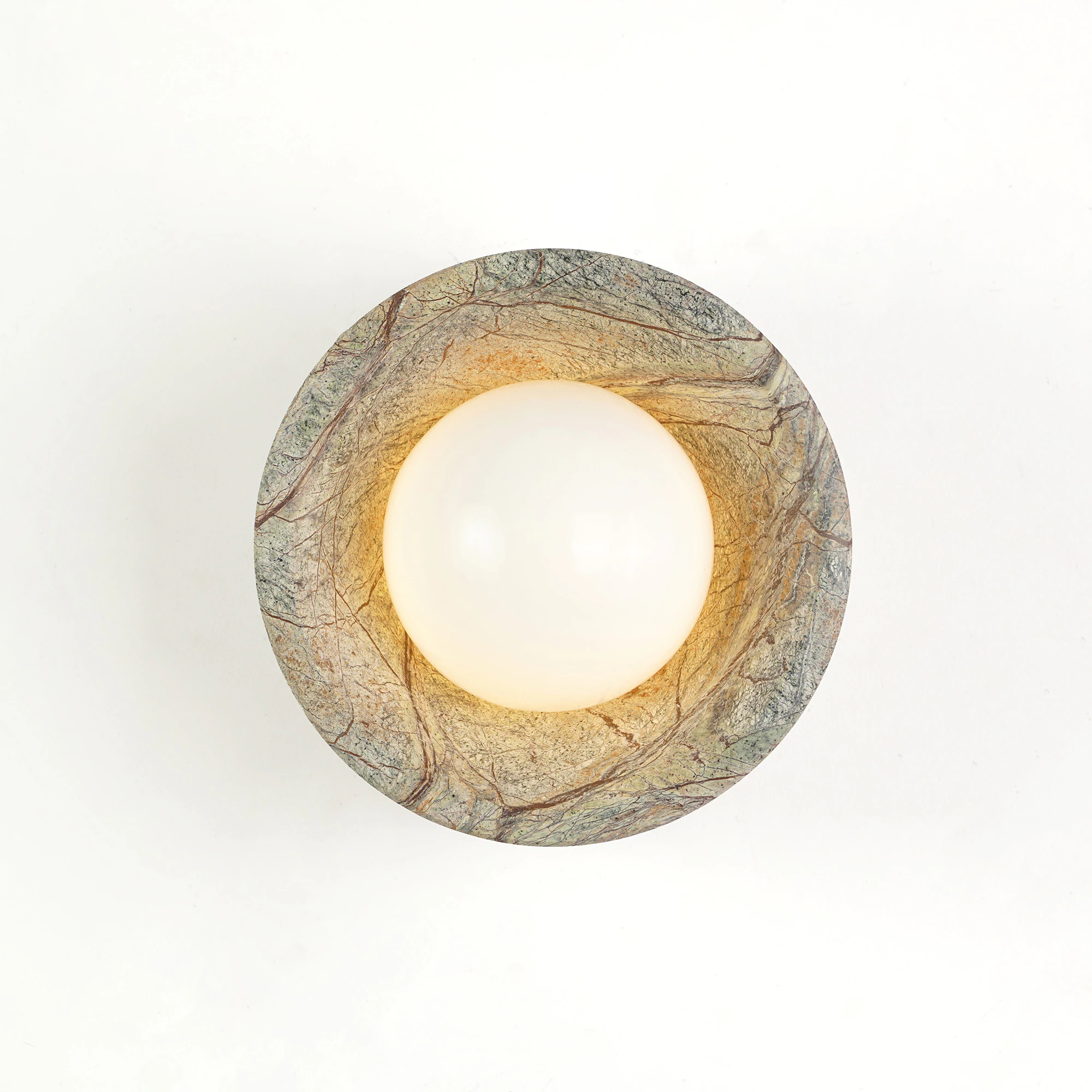 Quattrefoil Luxury Decor & Lighting