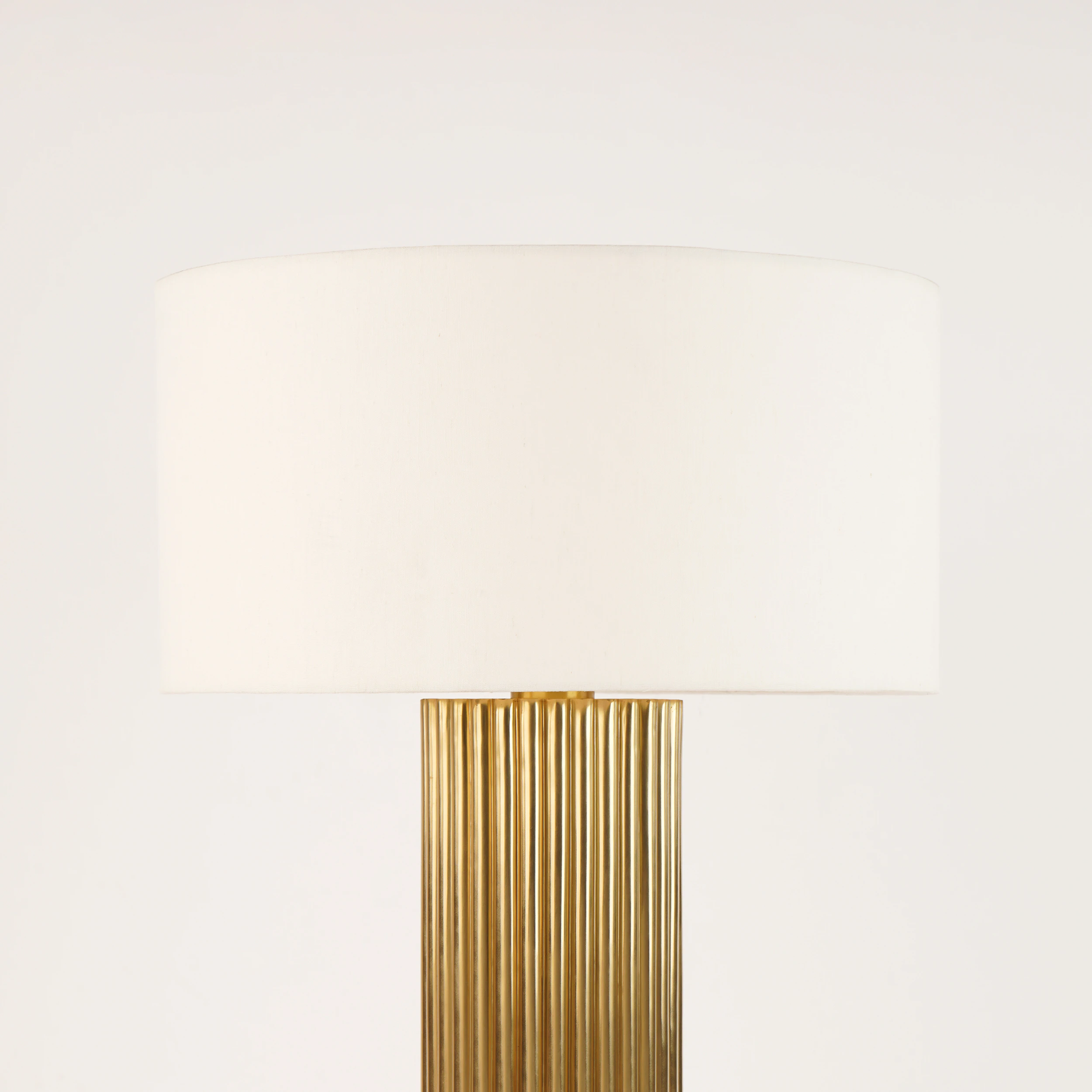 Quattrefoil Luxury Decor & Lighting