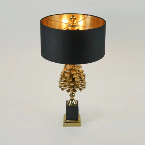 Quattrefoil Luxury Decor & Lighting