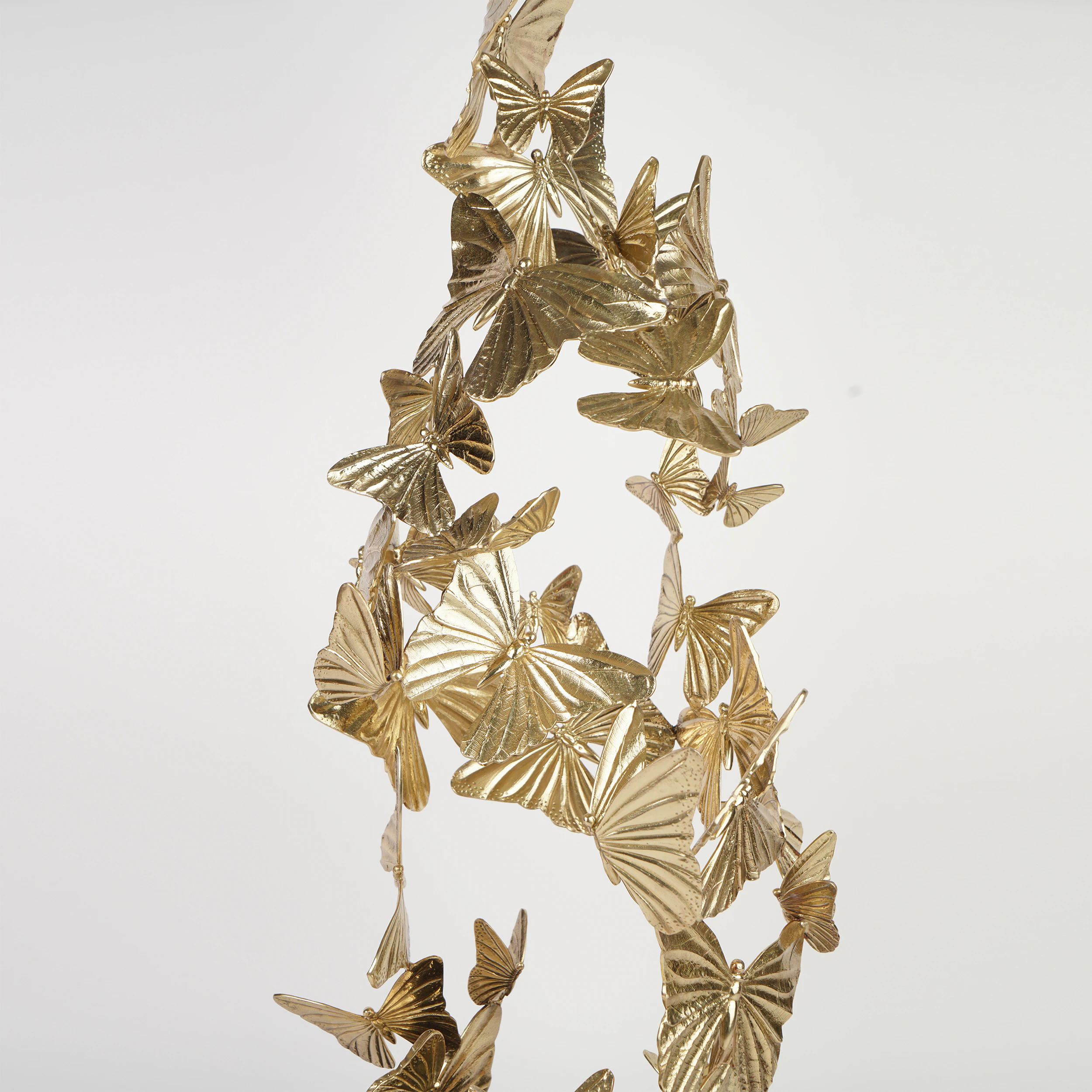 Quattrefoil Luxury Decor & Lighting