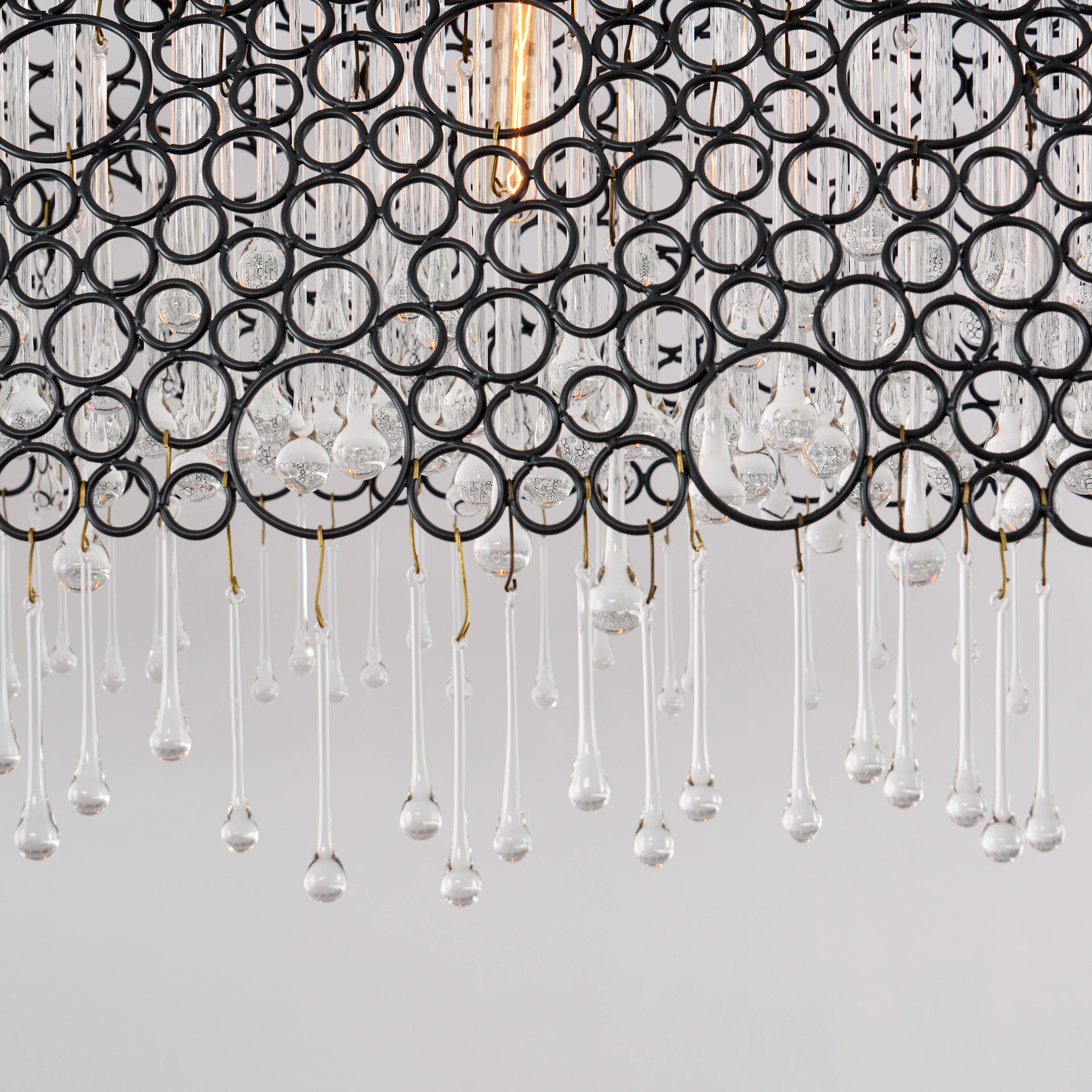 Quattrefoil Luxury Decor & Lighting