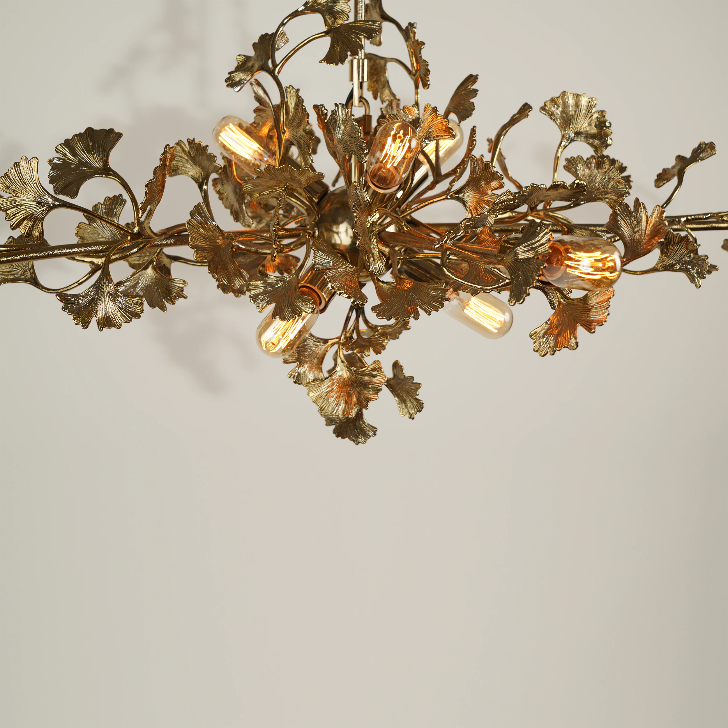 Quattrefoil Luxury Decor & Lighting