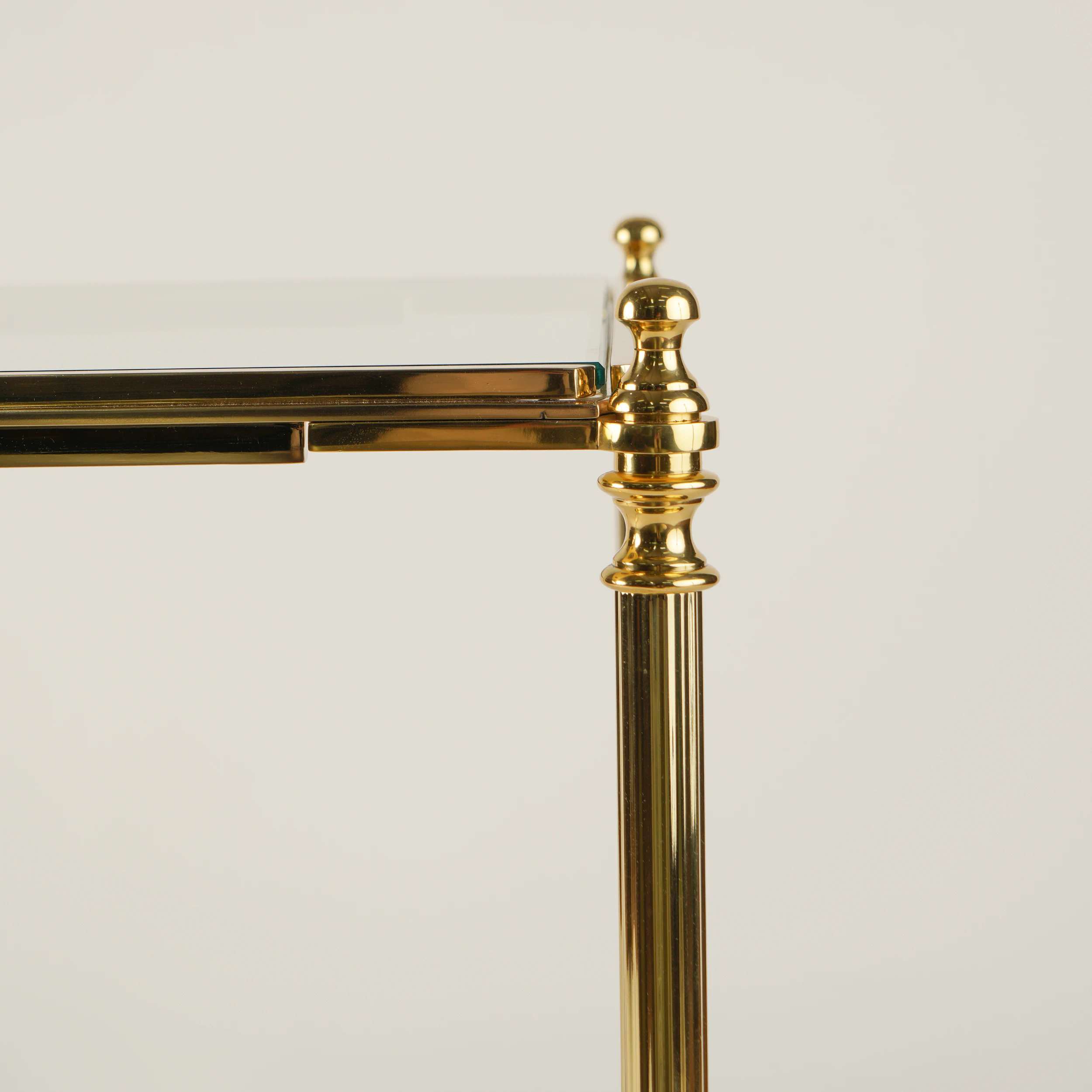 Quattrefoil Luxury Decor & Lighting
