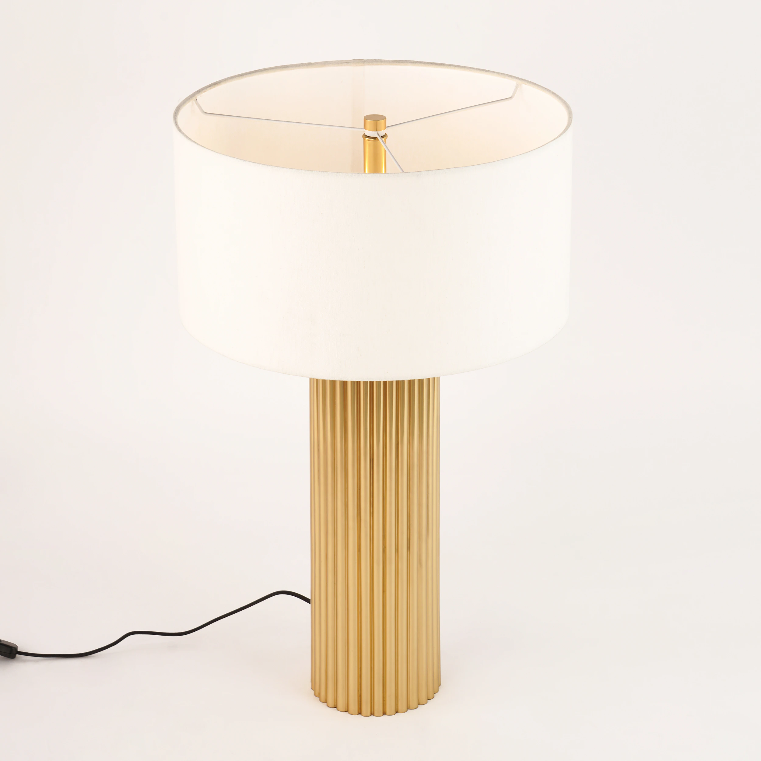 Quattrefoil Luxury Decor & Lighting