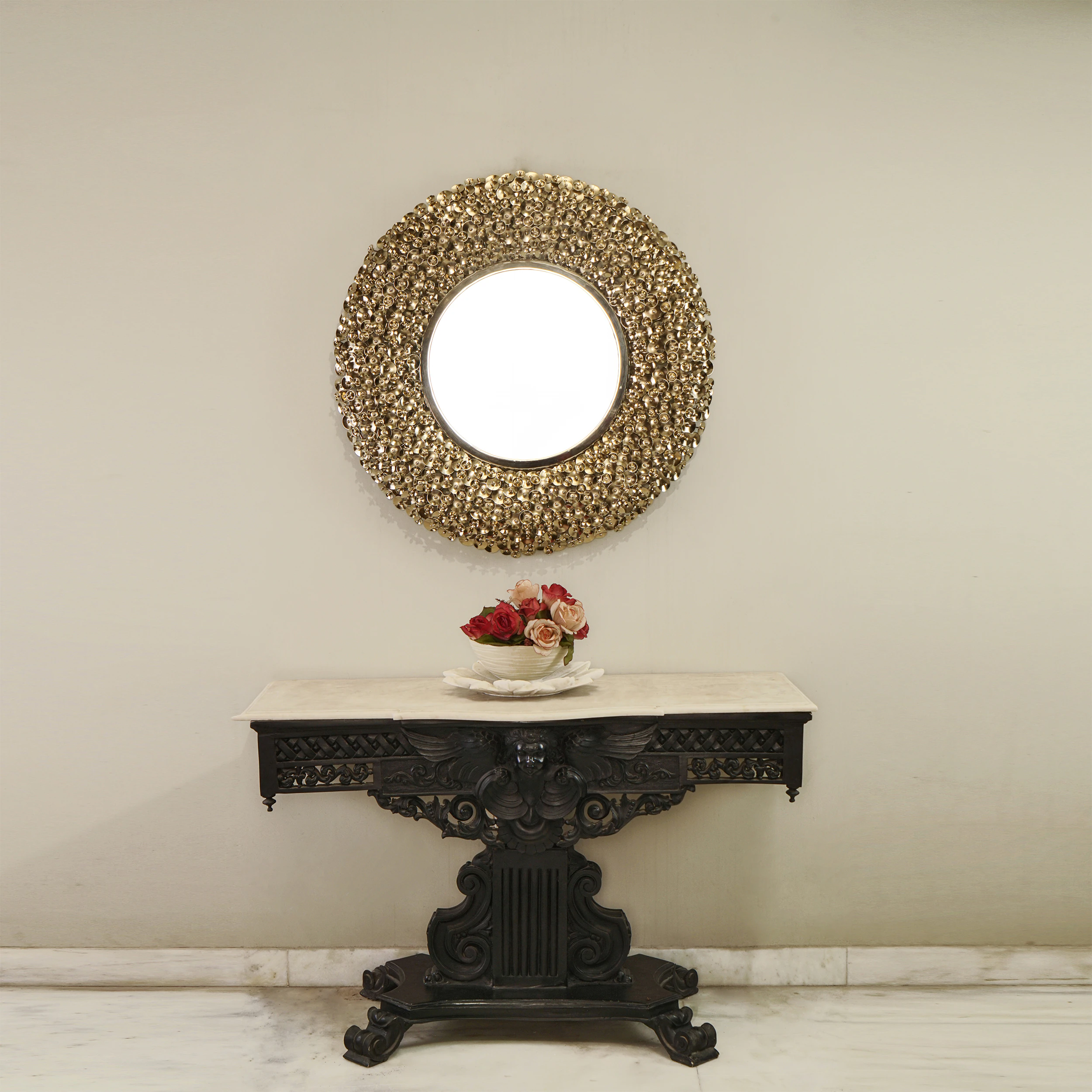 Quattrefoil Luxury Decor & Lighting