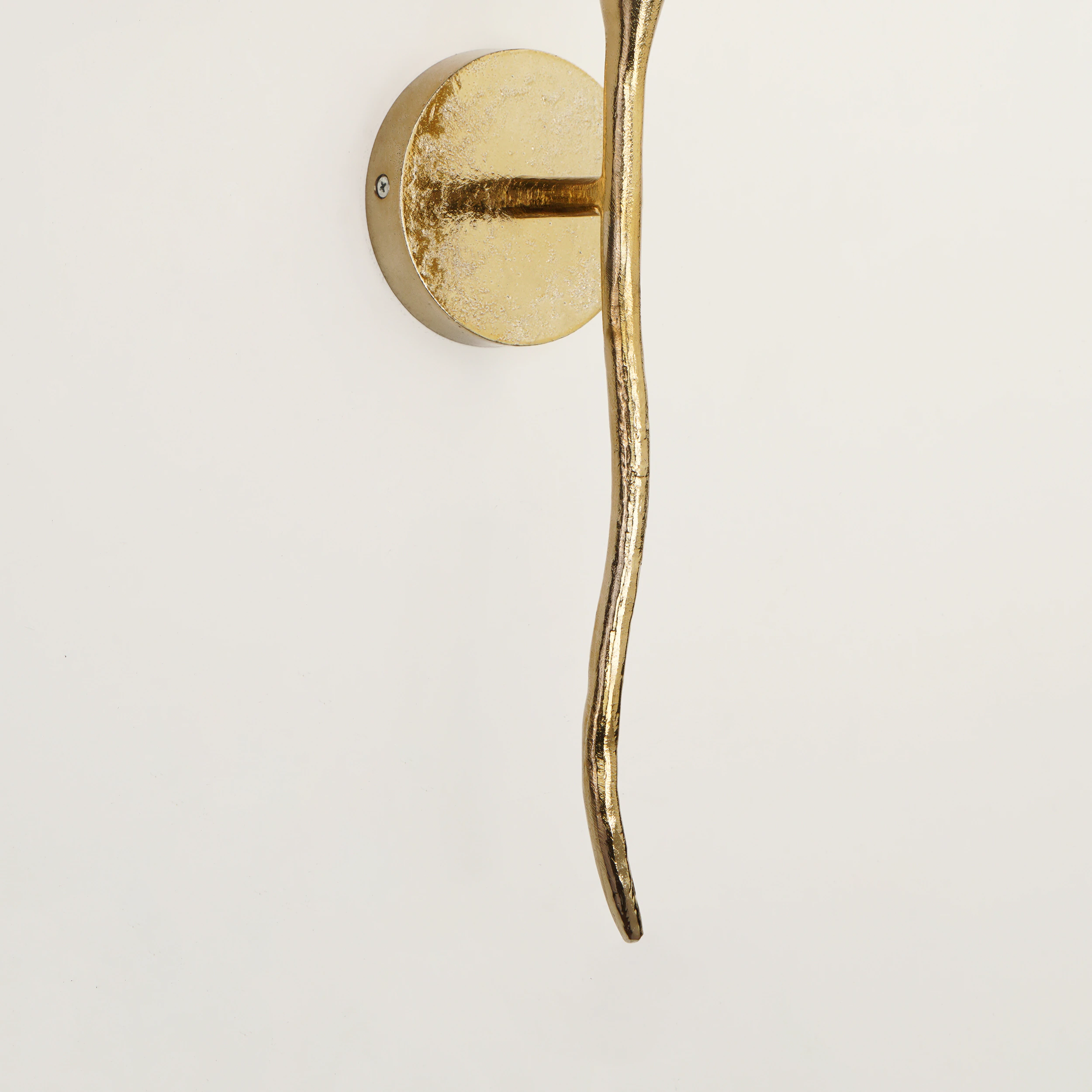 Quattrefoil Luxury Decor & Lighting