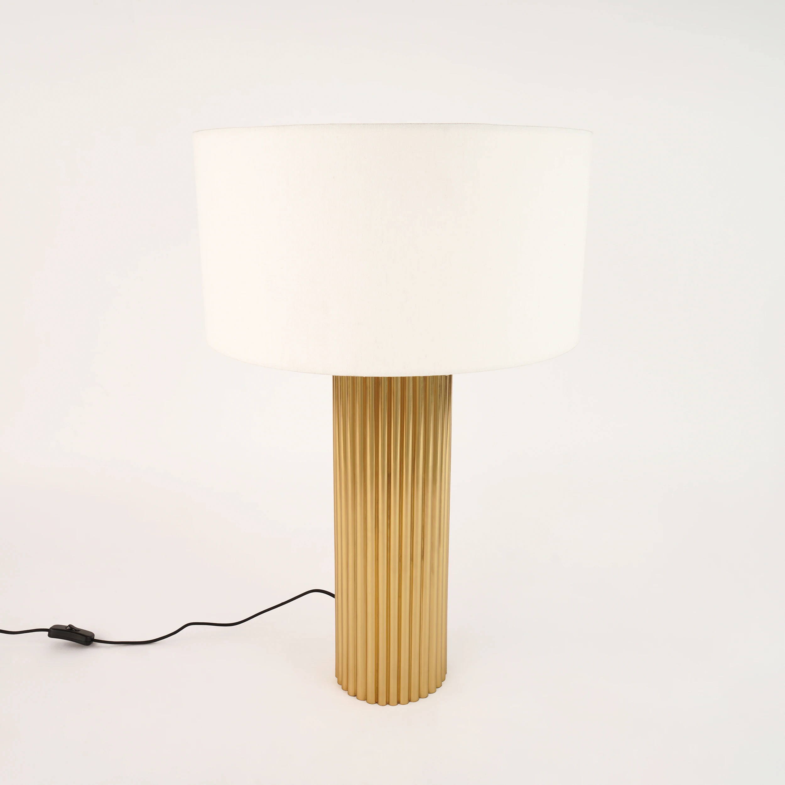 Quattrefoil Luxury Decor & Lighting