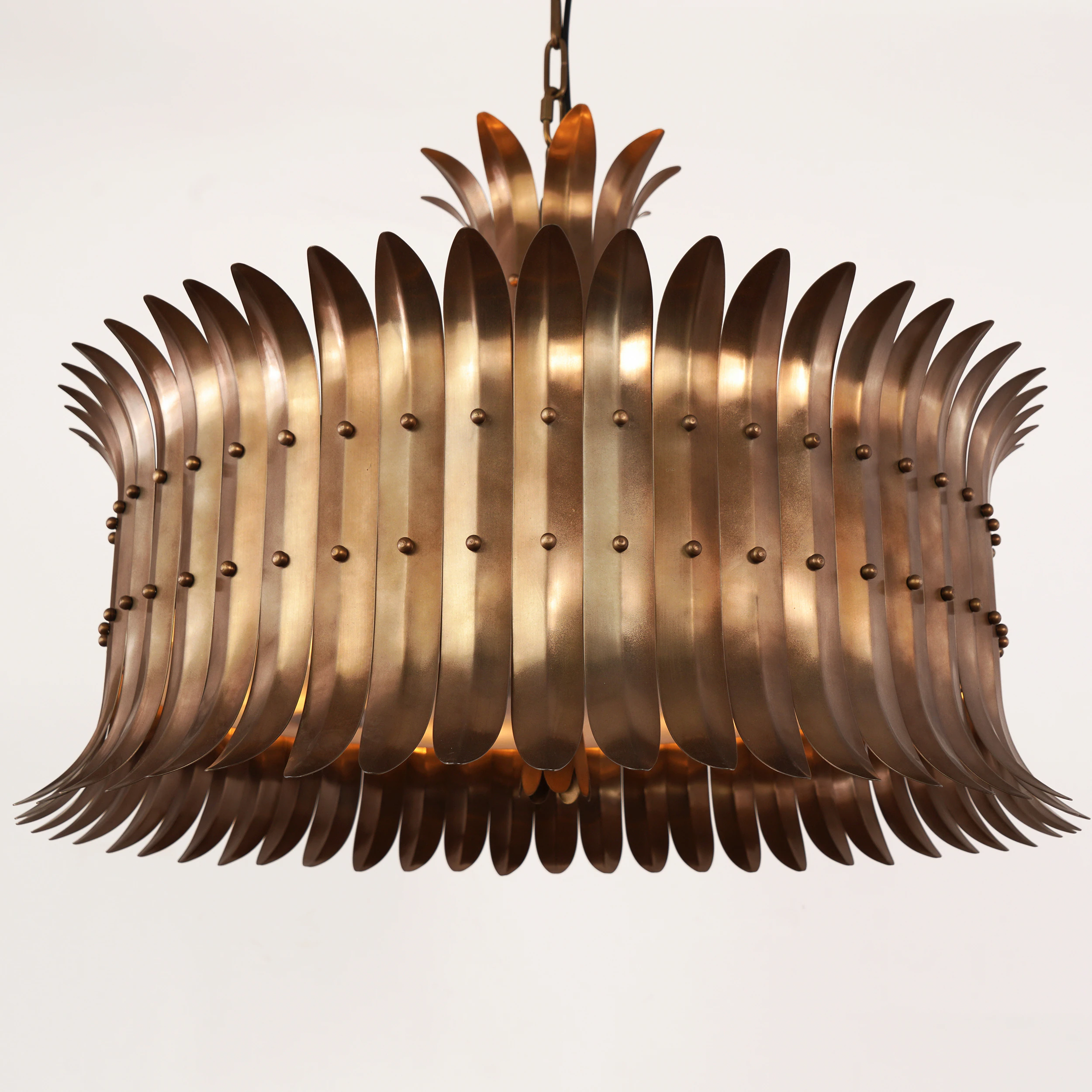 Quattrefoil Luxury Decor & Lighting