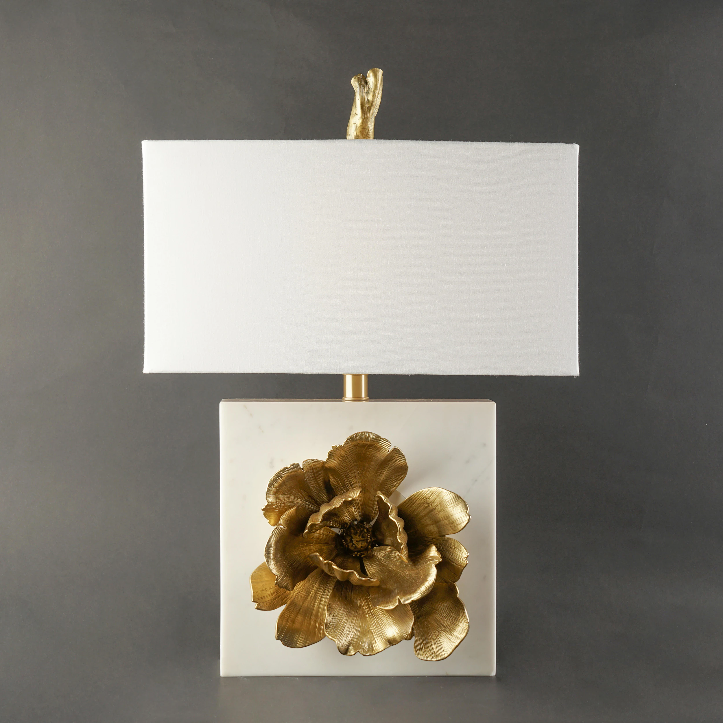 Quattrefoil Luxury Decor & Lighting