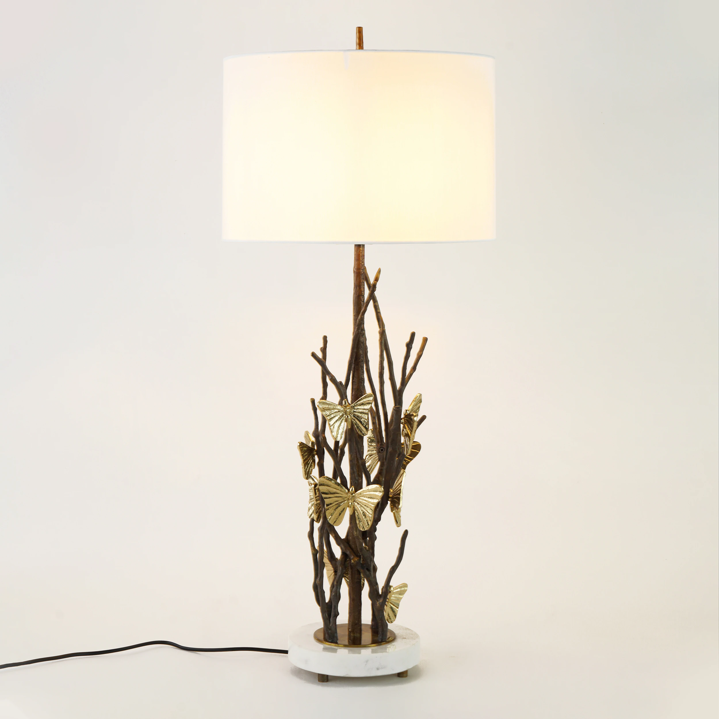Quattrefoil Luxury Decor & Lighting