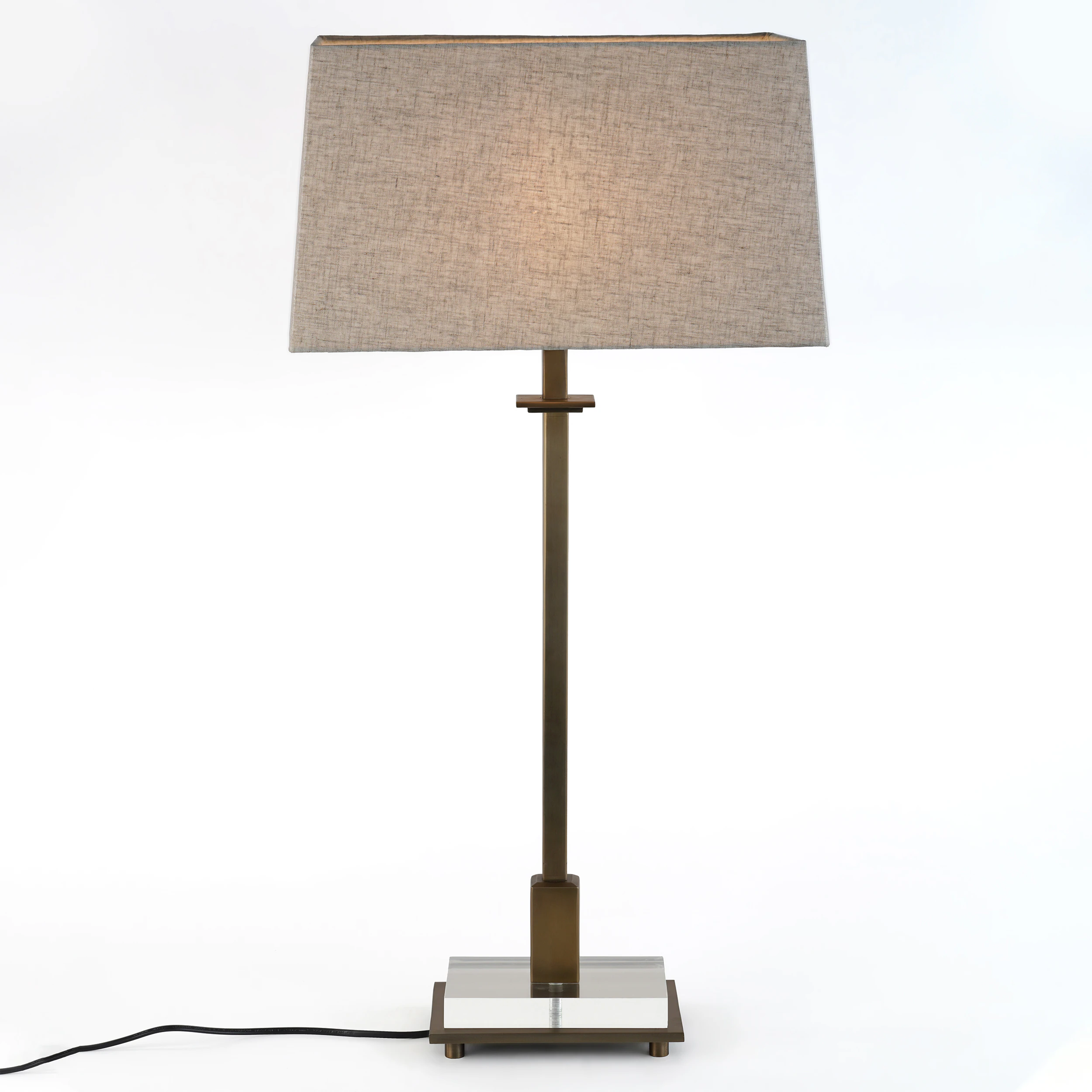 Quattrefoil Luxury Decor & Lighting