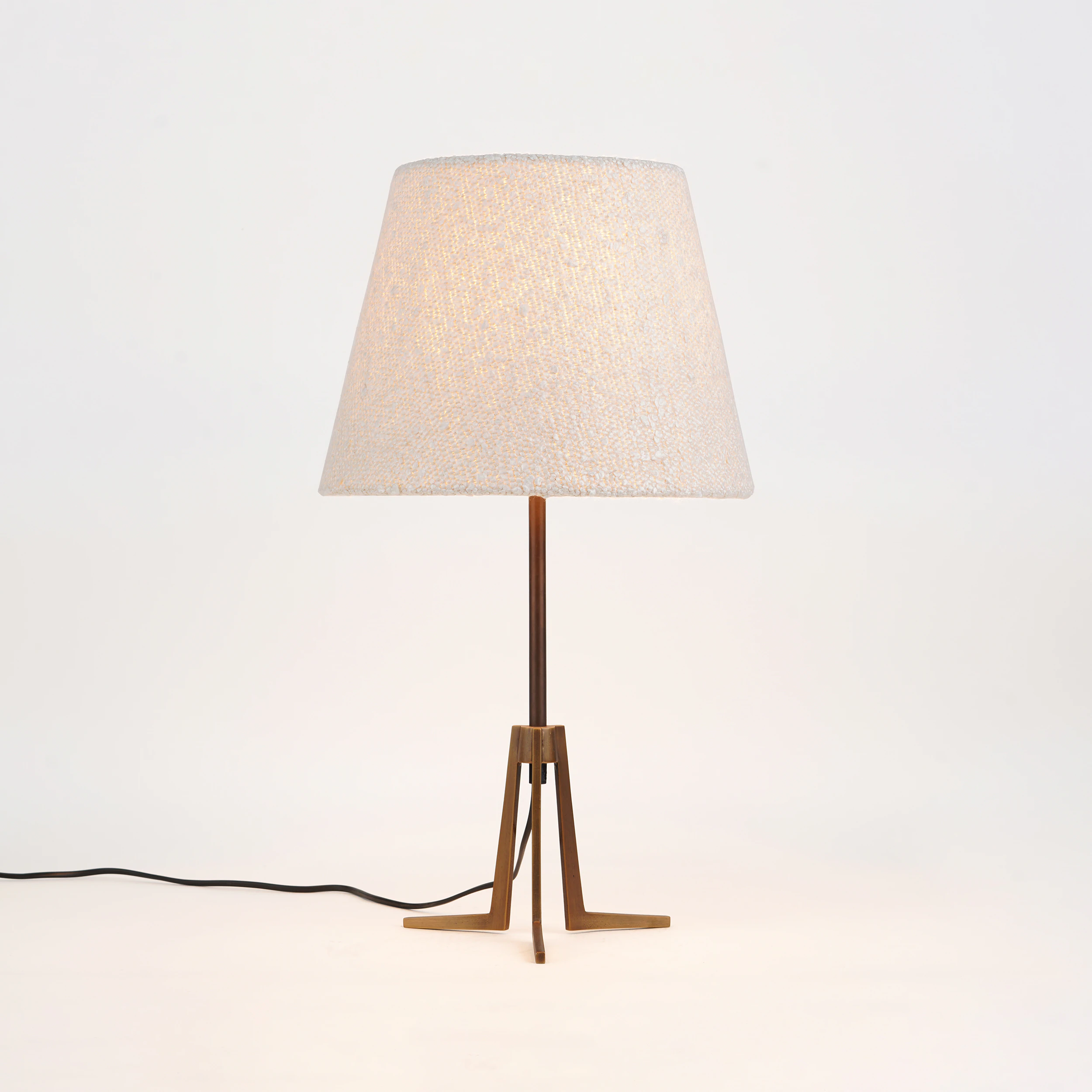 Quattrefoil Luxury Decor & Lighting