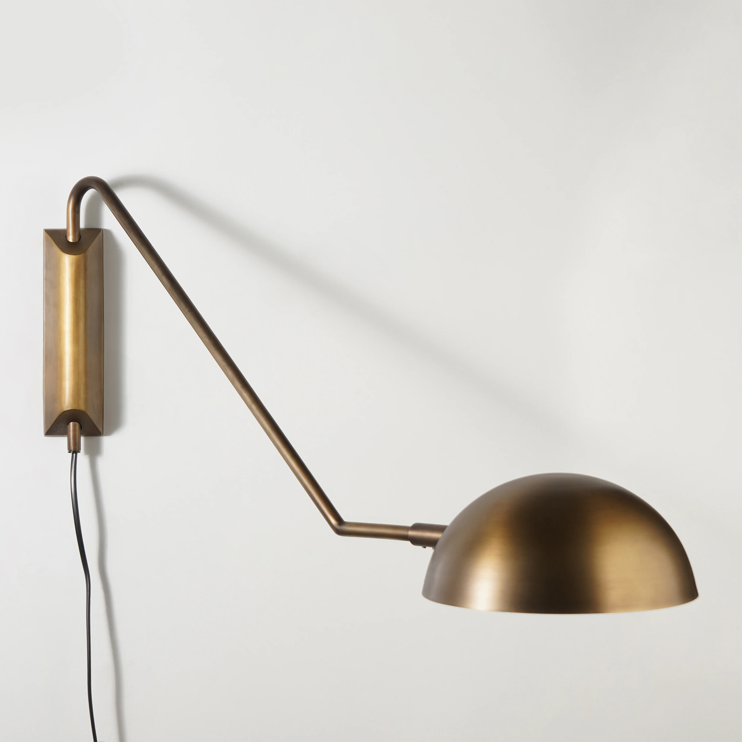 Quattrefoil Luxury Decor & Lighting
