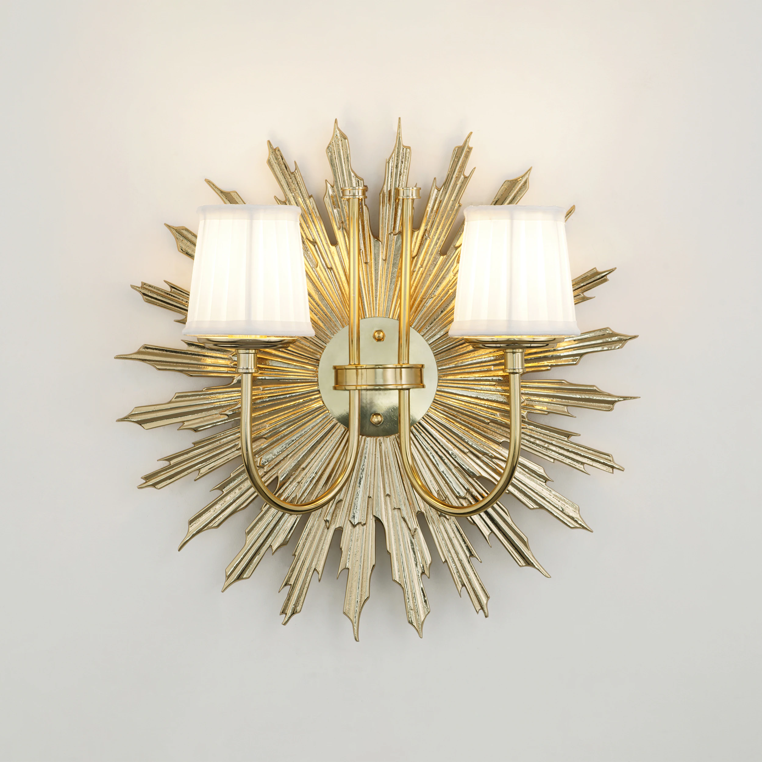 Quattrefoil Luxury Decor & Lighting