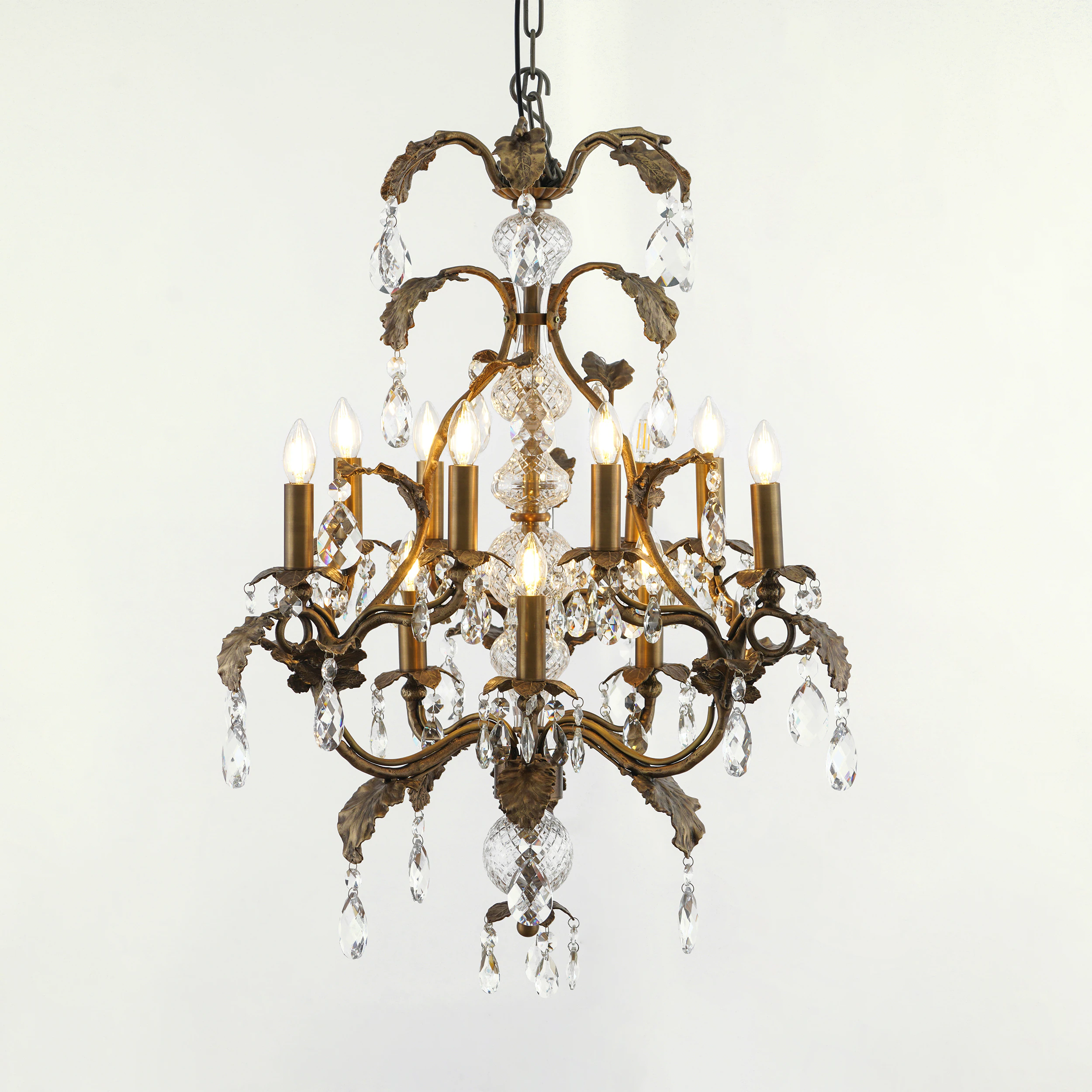 Quattrefoil Luxury Decor & Lighting