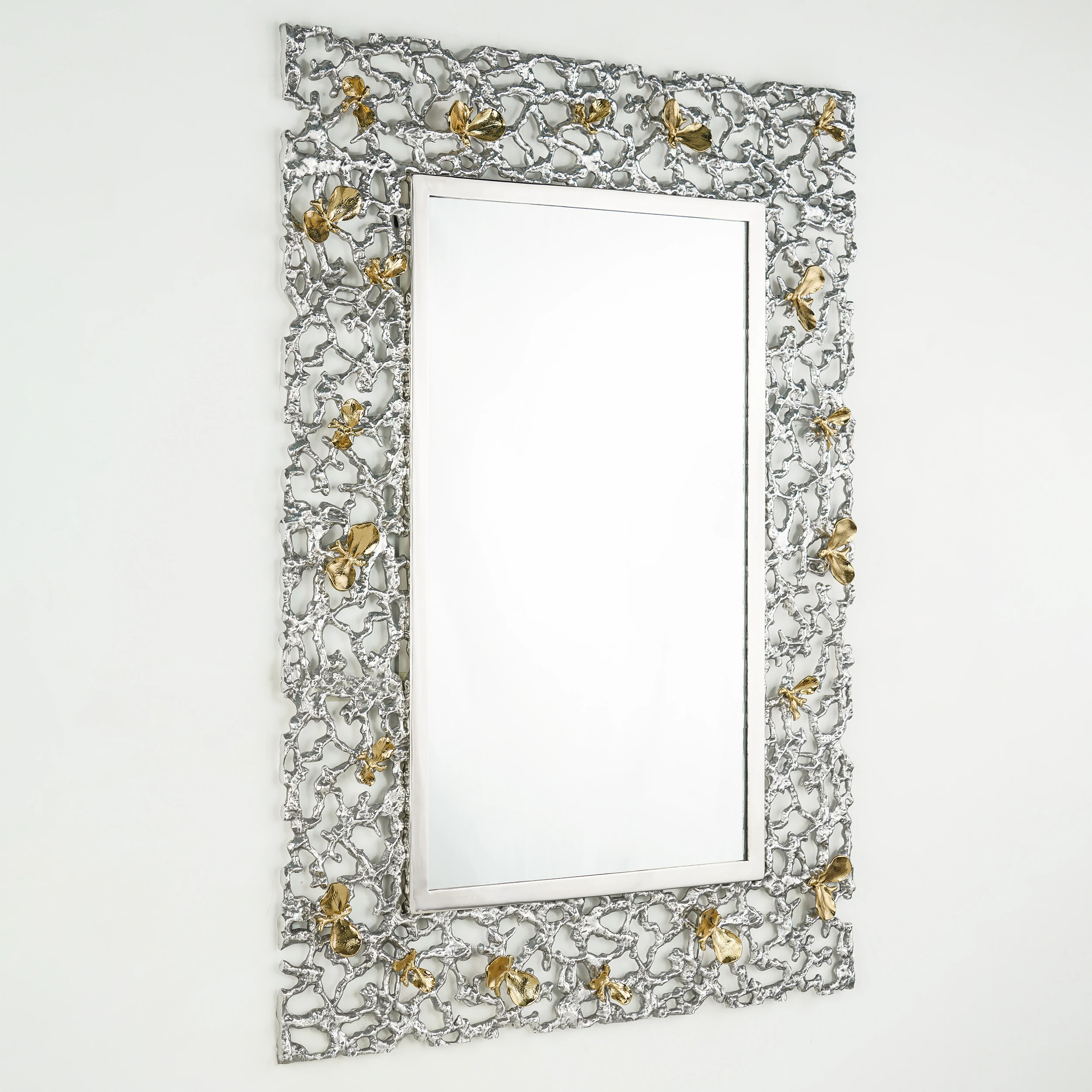 Quattrefoil Luxury Decor & Lighting