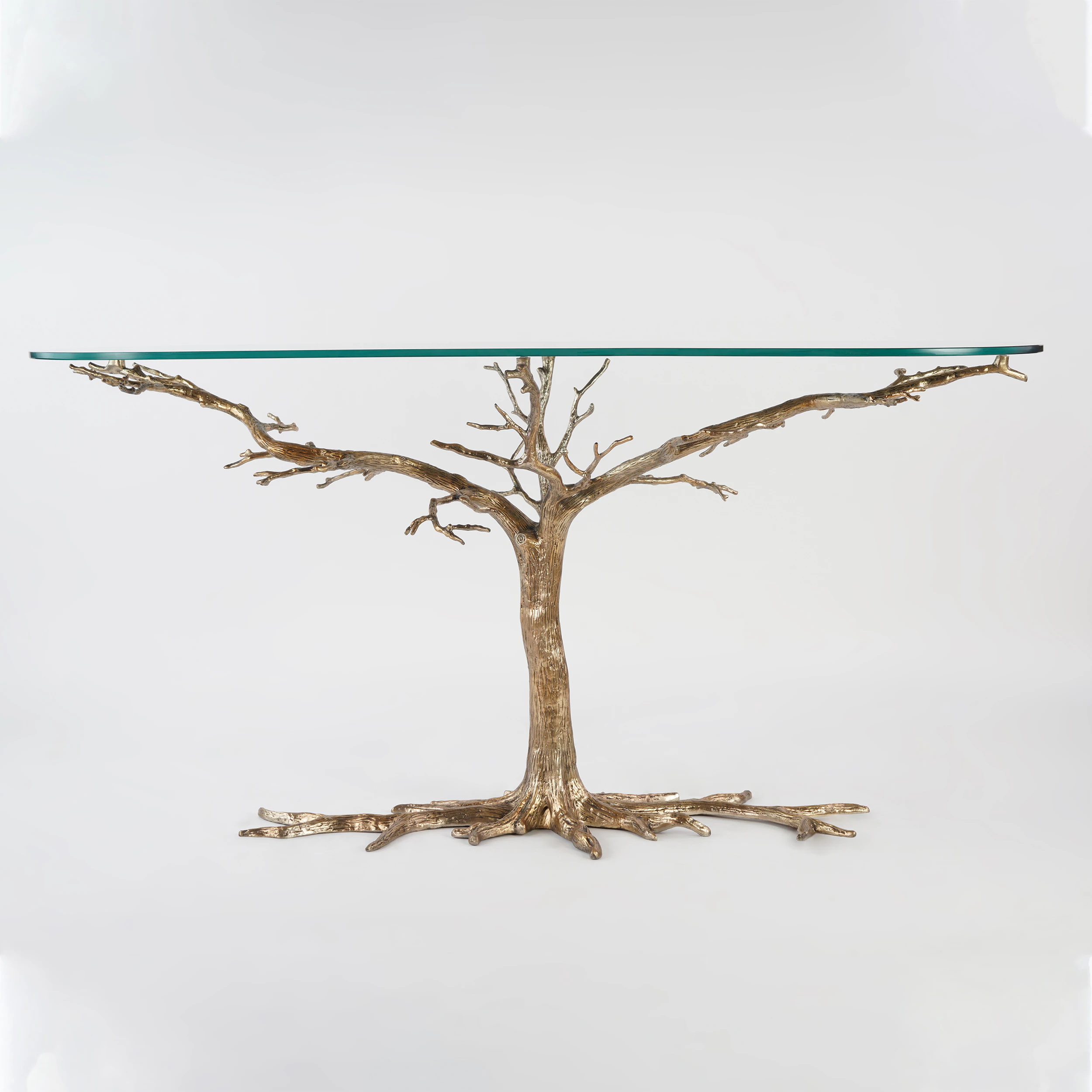Quattrefoil Luxury Decor & Lighting