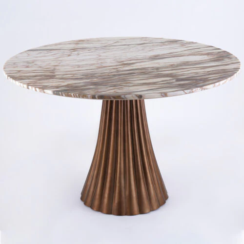 Quattrefoil Luxury Decor & Lighting