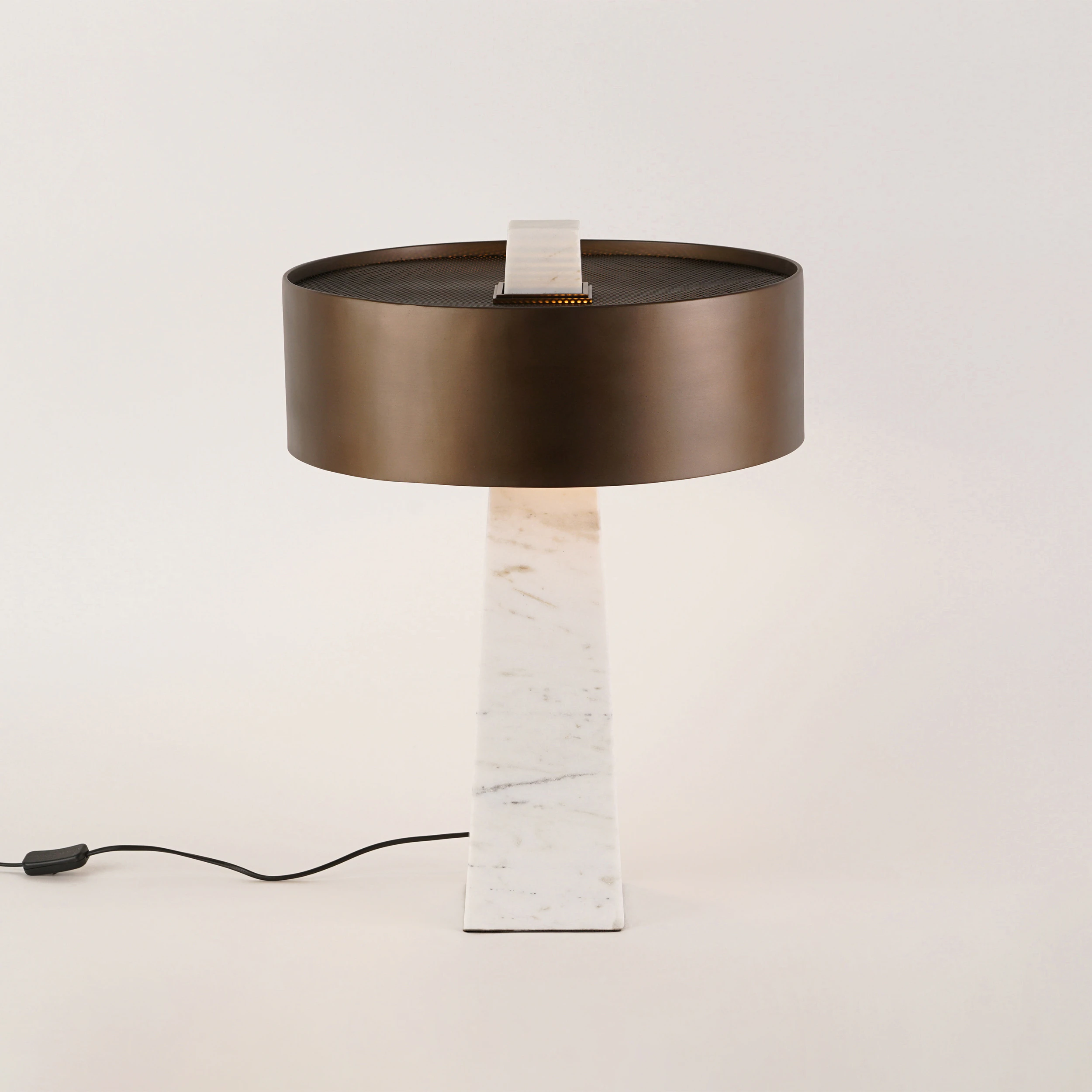 Quattrefoil Luxury Decor & Lighting