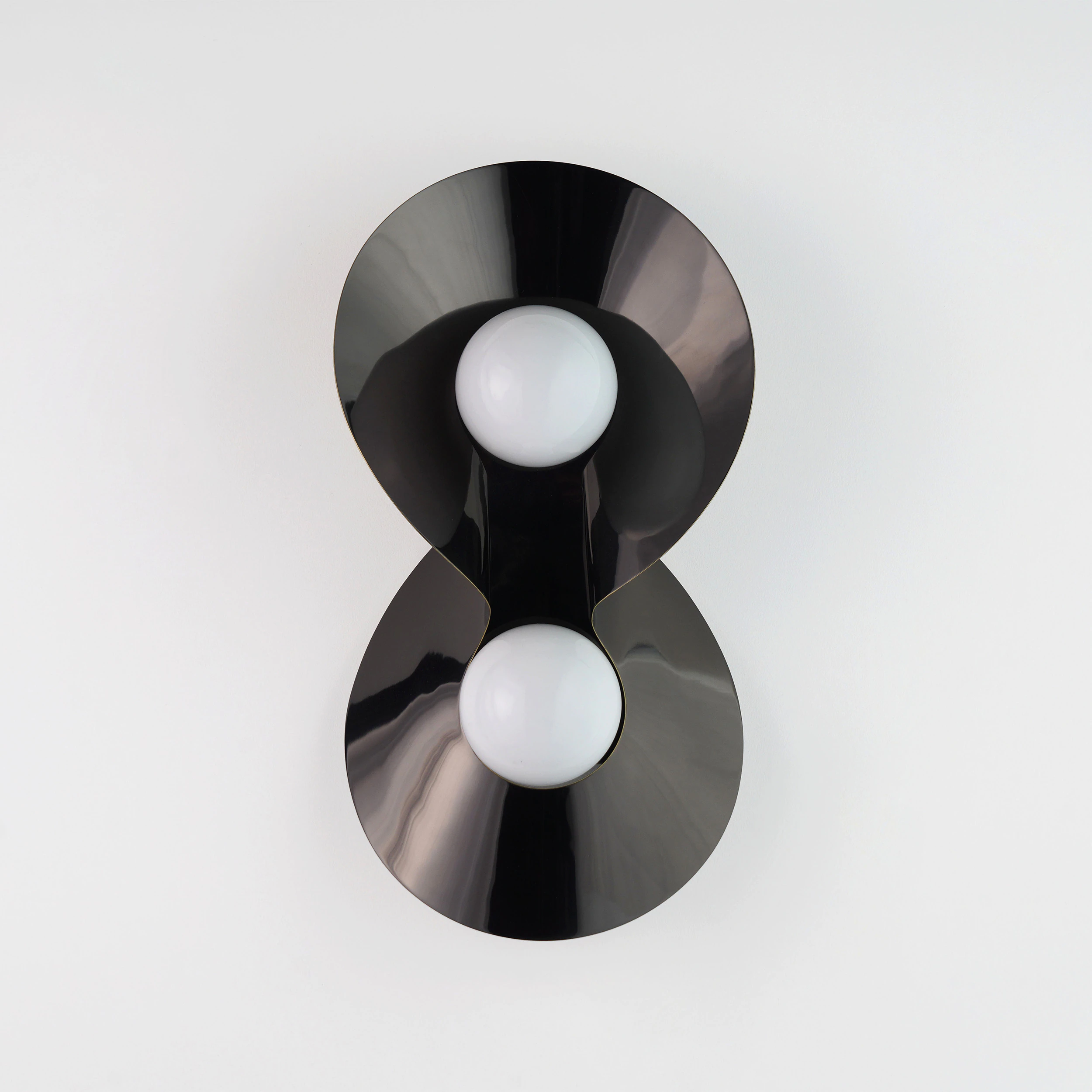 Quattrefoil Luxury Decor & Lighting