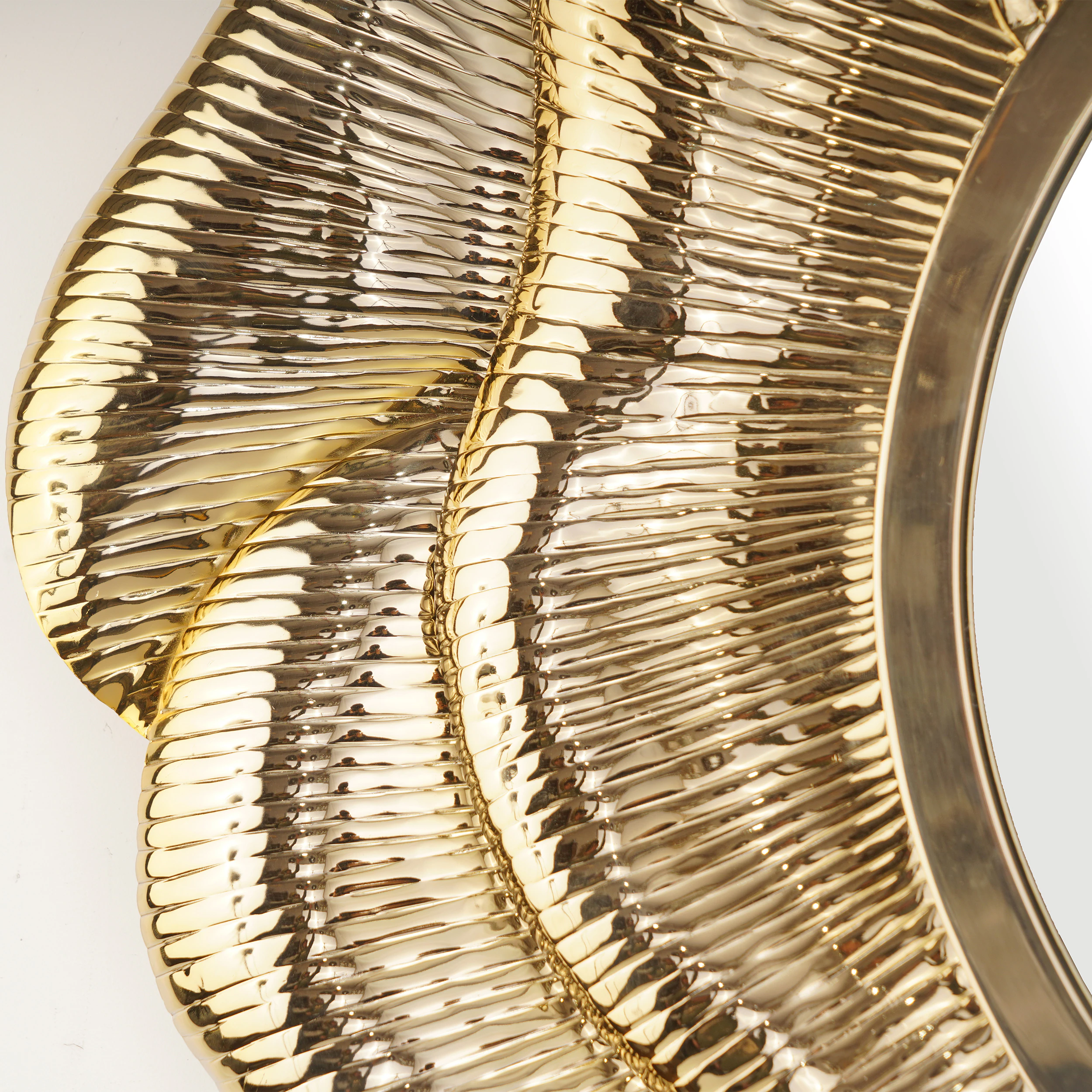 Quattrefoil Luxury Decor & Lighting