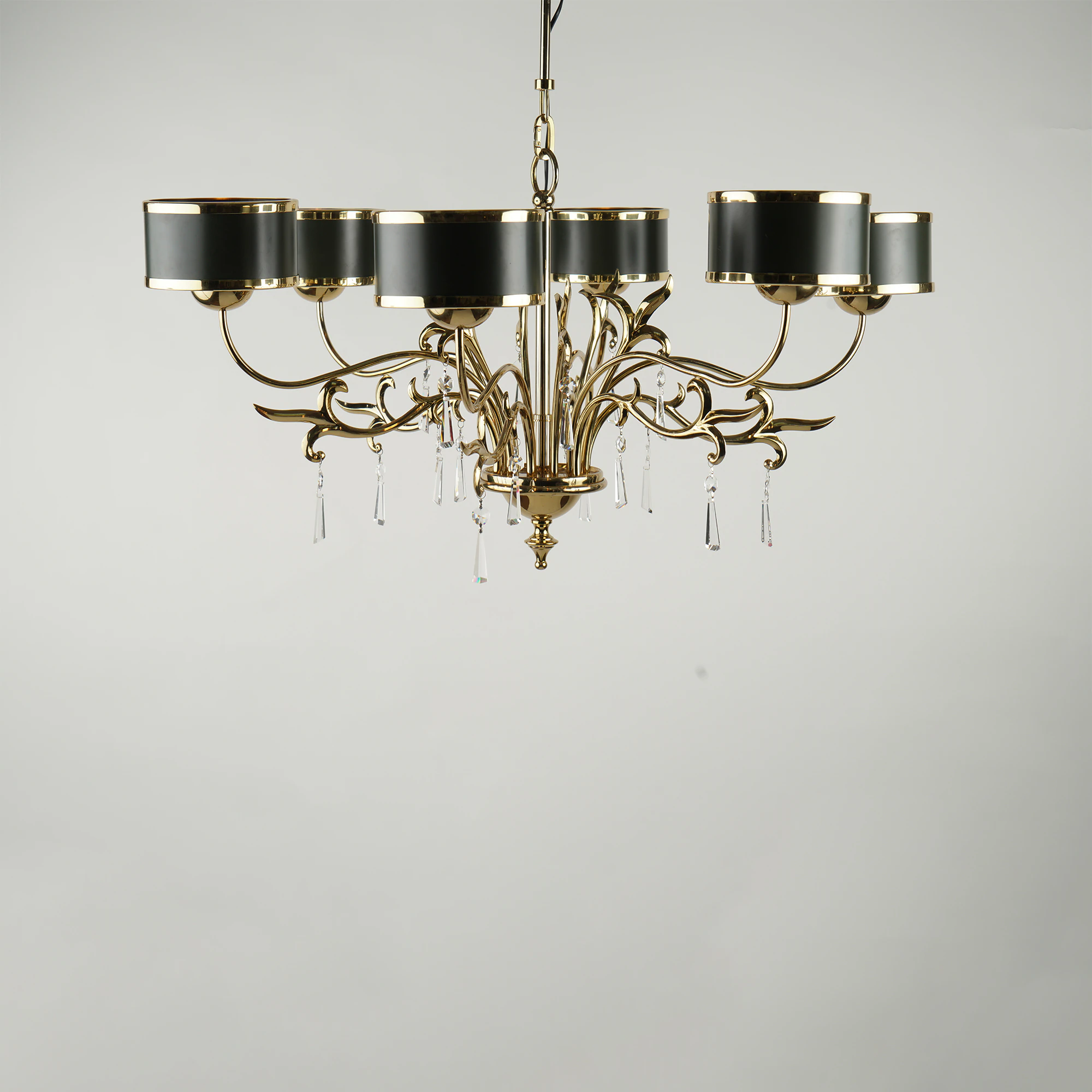 Quattrefoil Luxury Decor & Lighting