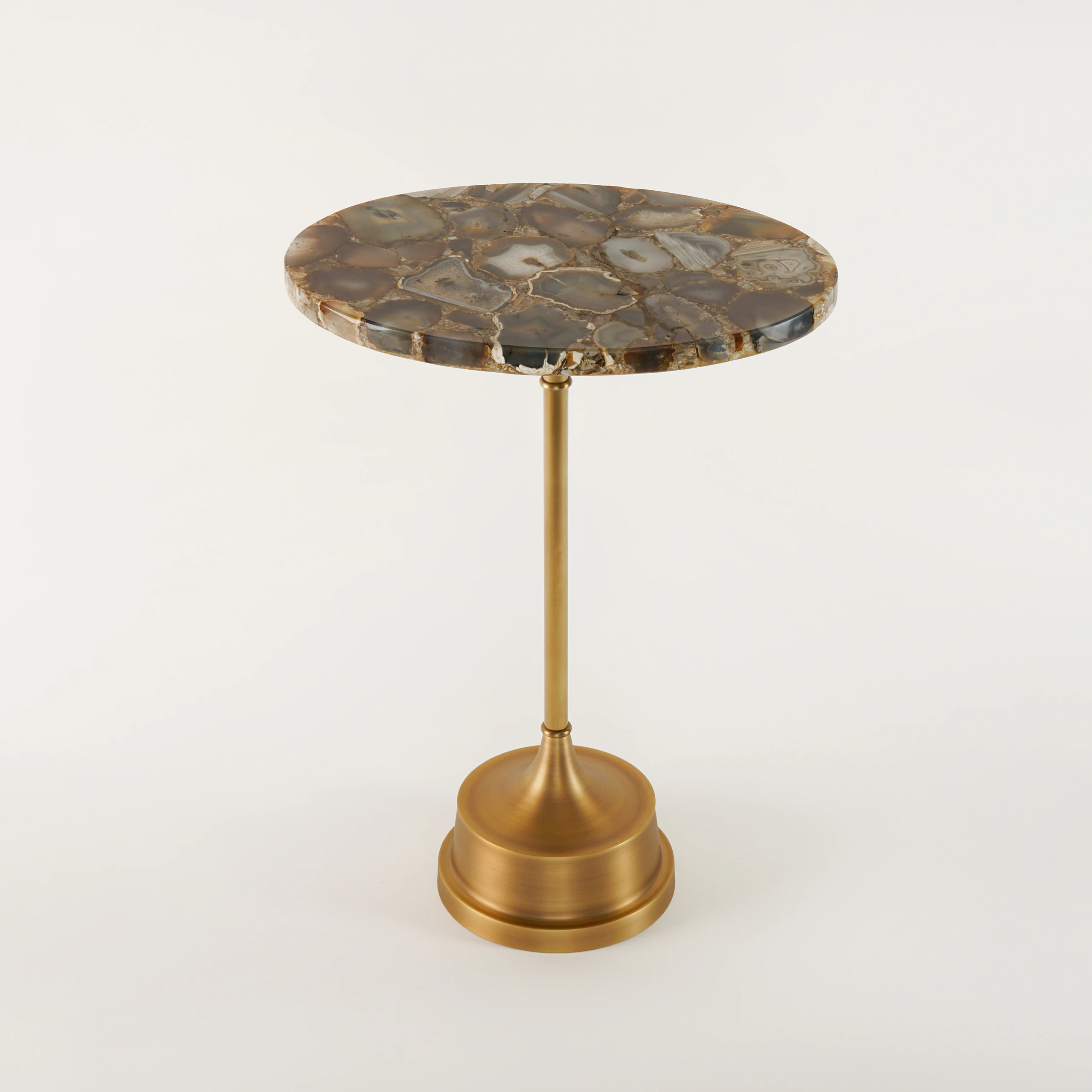 Quattrefoil Luxury Decor & Lighting