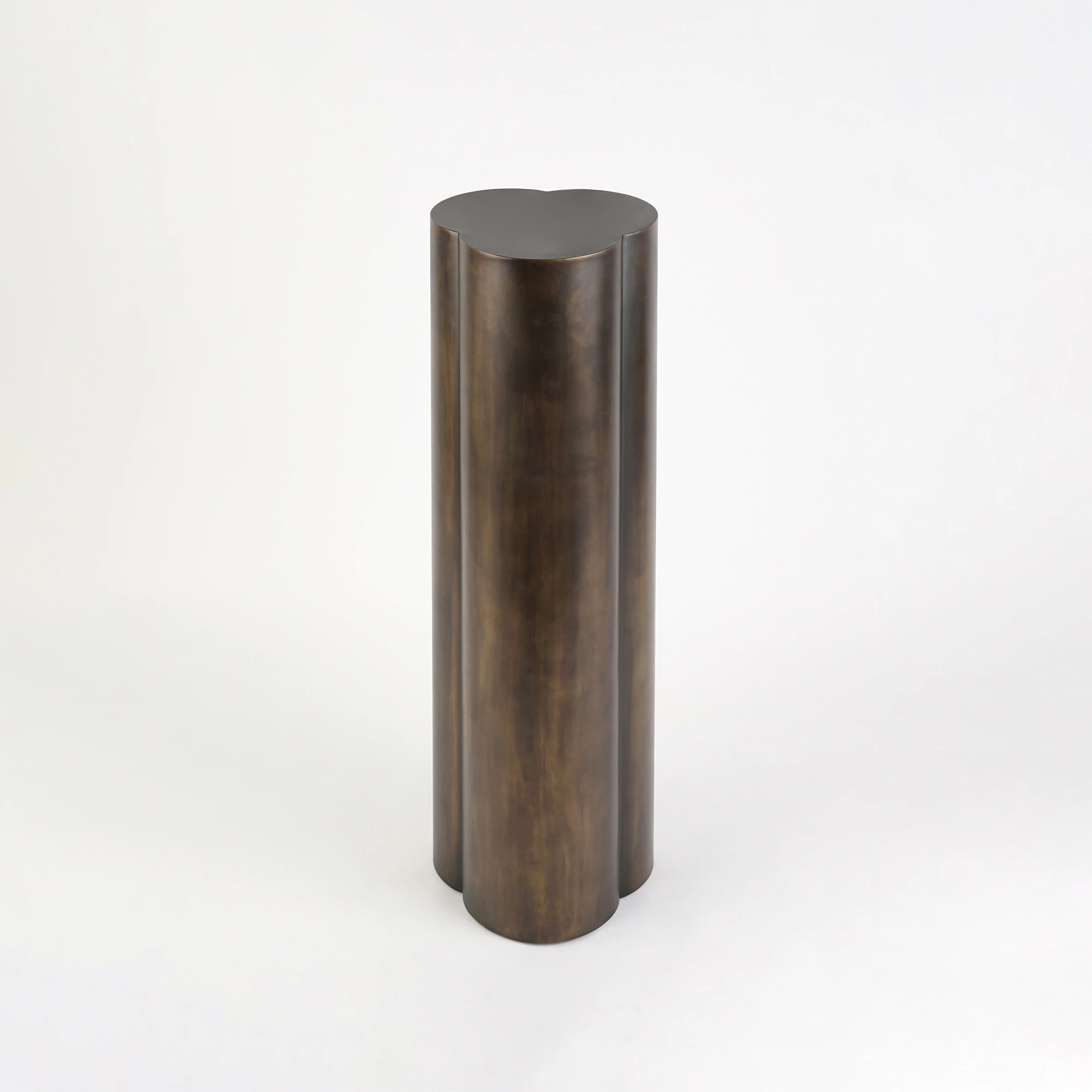 Quattrefoil Luxury Decor & Lighting