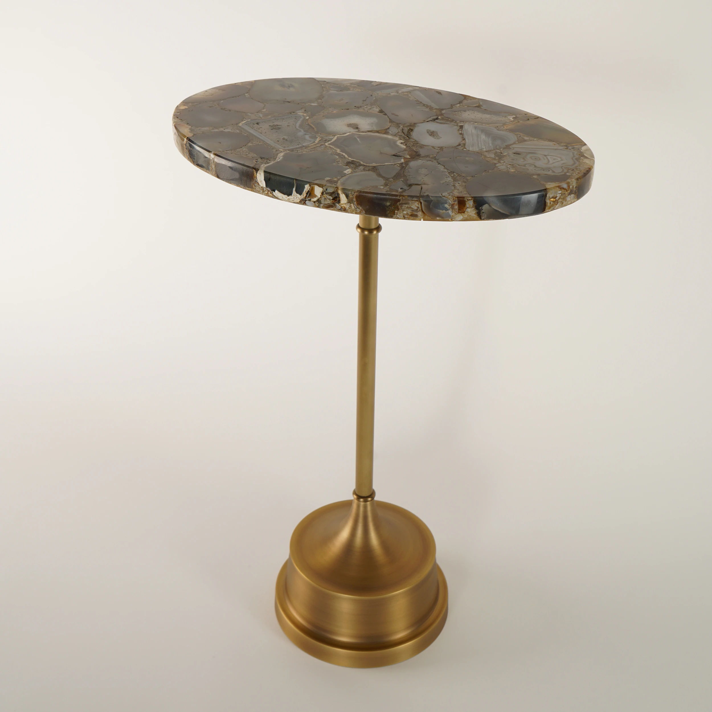 Quattrefoil Luxury Decor & Lighting