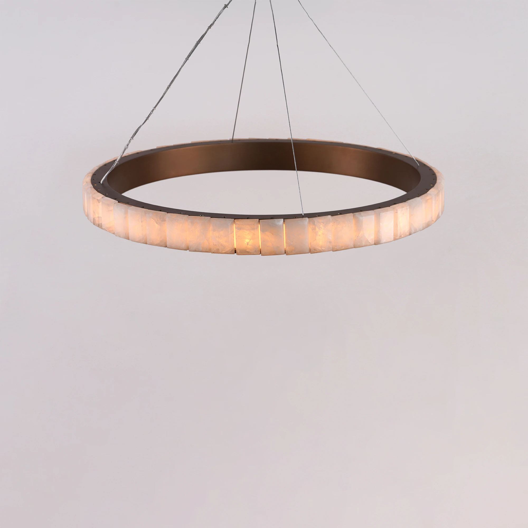 Quattrefoil Luxury Decor & Lighting