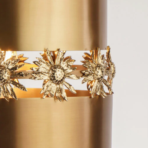 Quattrefoil Luxury Decor & Lighting