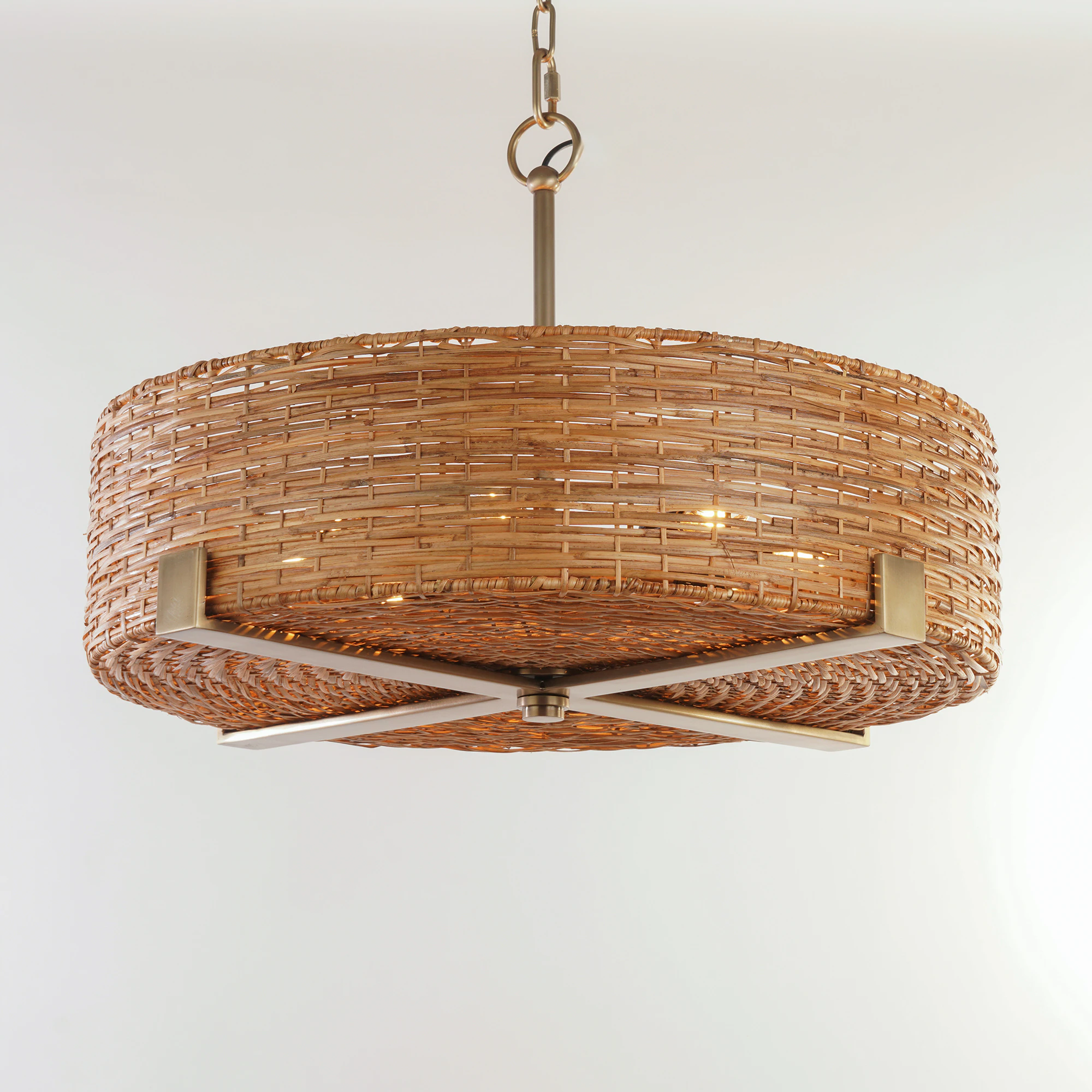Quattrefoil Luxury Decor & Lighting