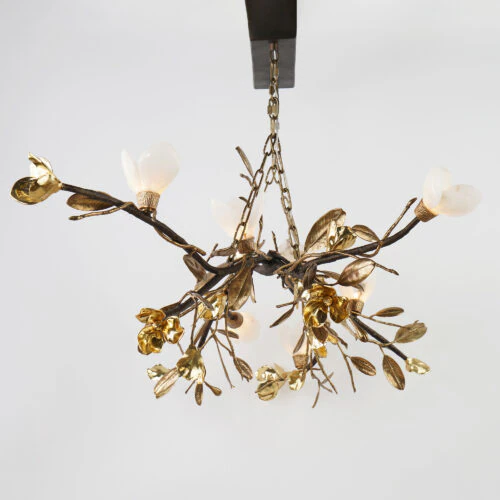 Quattrefoil Luxury Decor & Lighting