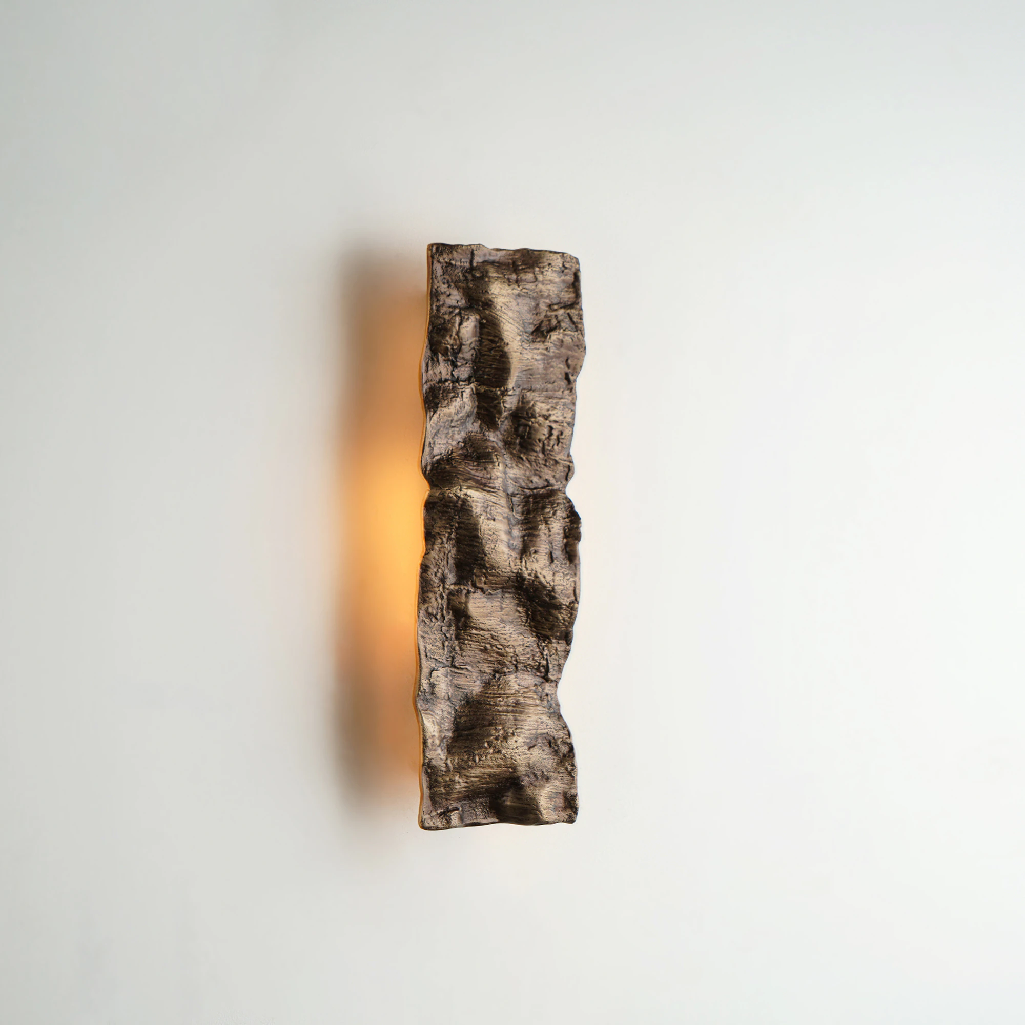 Quattrefoil Luxury Decor & Lighting