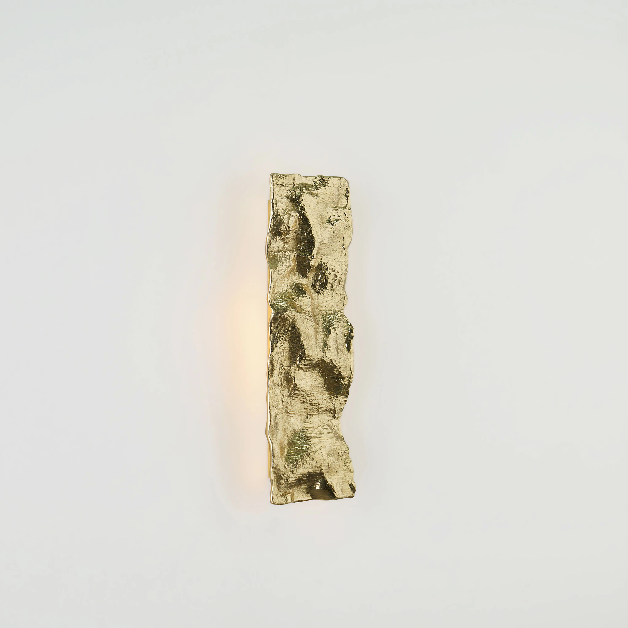 Quattrefoil Luxury Decor & Lighting